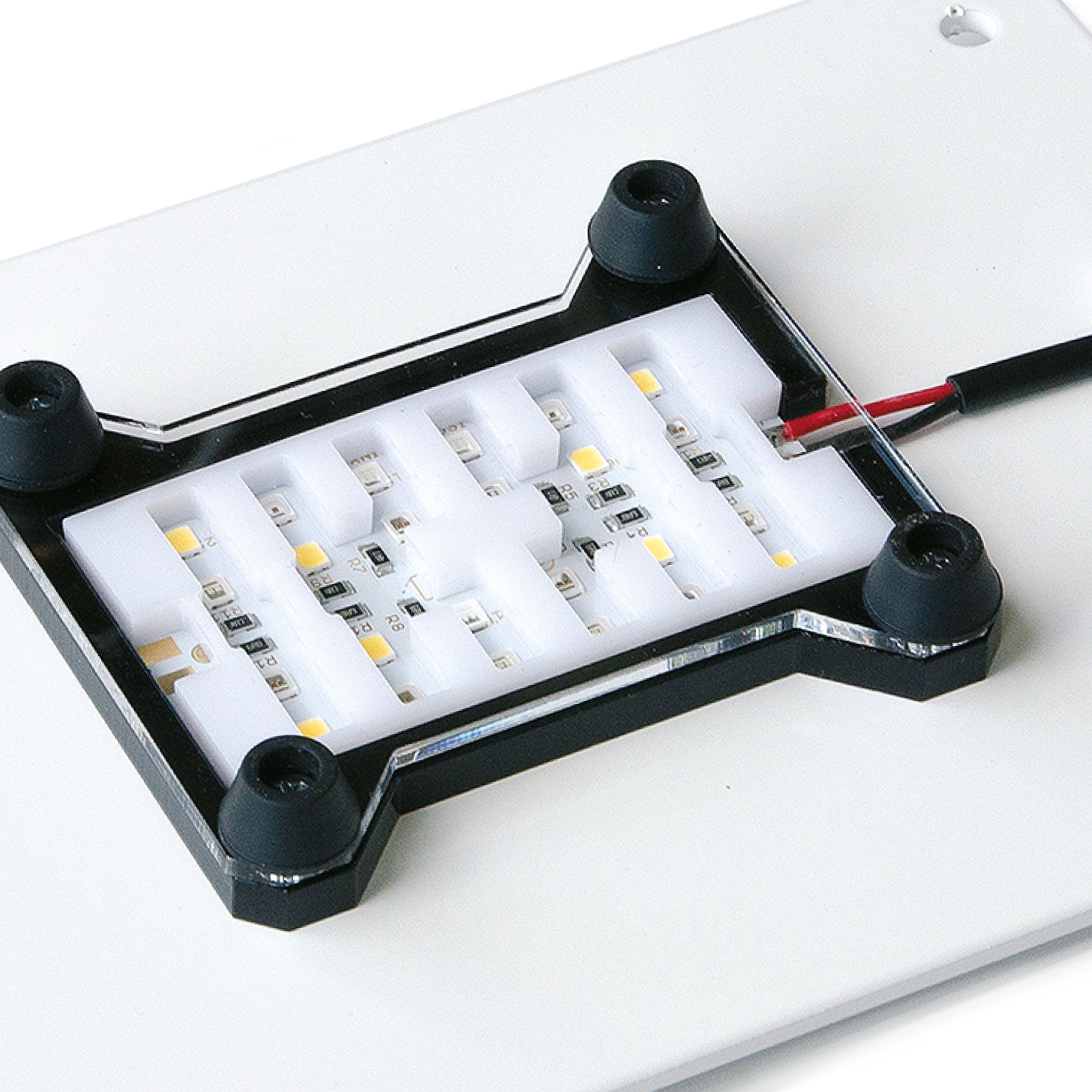 Skylight MID-30R Intense